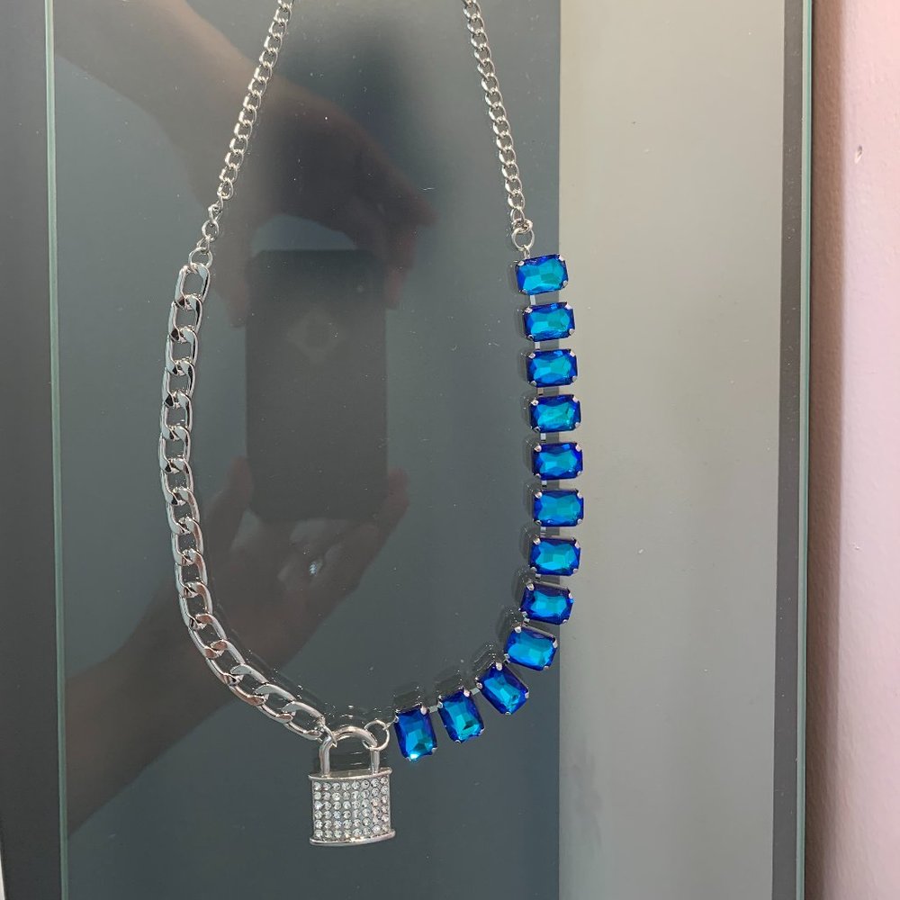 Paparazzi LOCK and Roll Blue Necklace with Matching Earrings